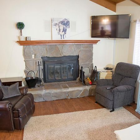 Lovely Mountain Lake Chalet By Yosemite: Equipped! Groveland Esterno foto